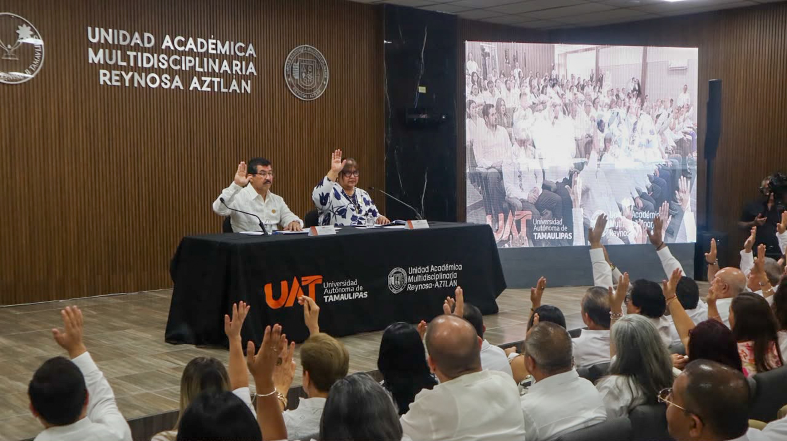 Rector encabeza acuerdos que consolidan el desarrollo académico e institucional