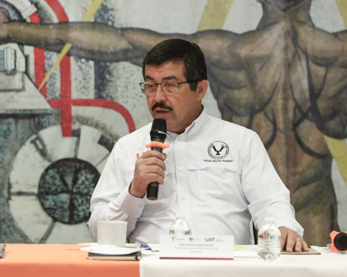 La UAT vincula a la academia con el sector productivo para fortalecer clústeres regionales